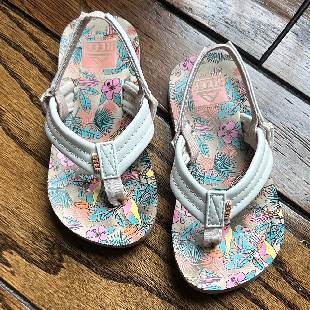 Reef Kids' Floral Sandals - White
